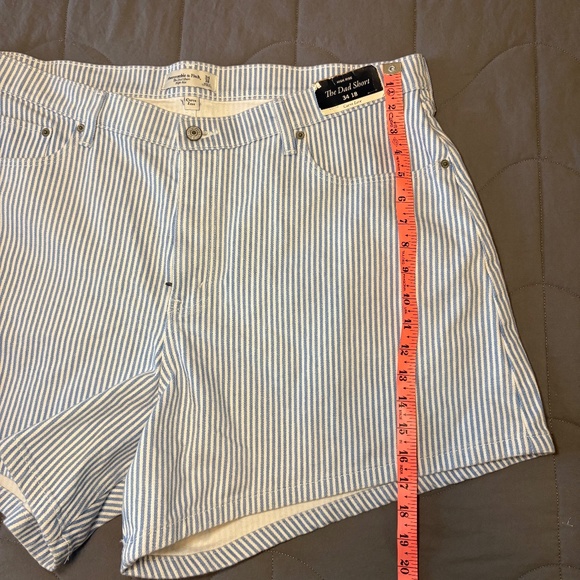 Abercrombie & Fitch NWT High Rise The Dad Short Curve Love 34/18 - Picture 9 of 9